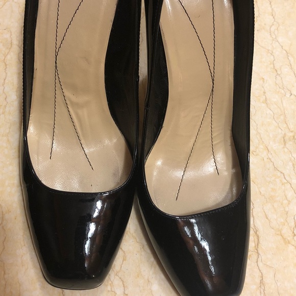 Kate Spade/ Black Patent Heels - Picture 2 of 6